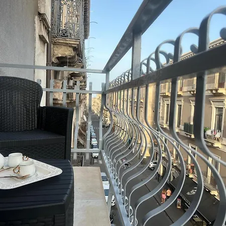 Nobilesuite Bed & Breakfast *